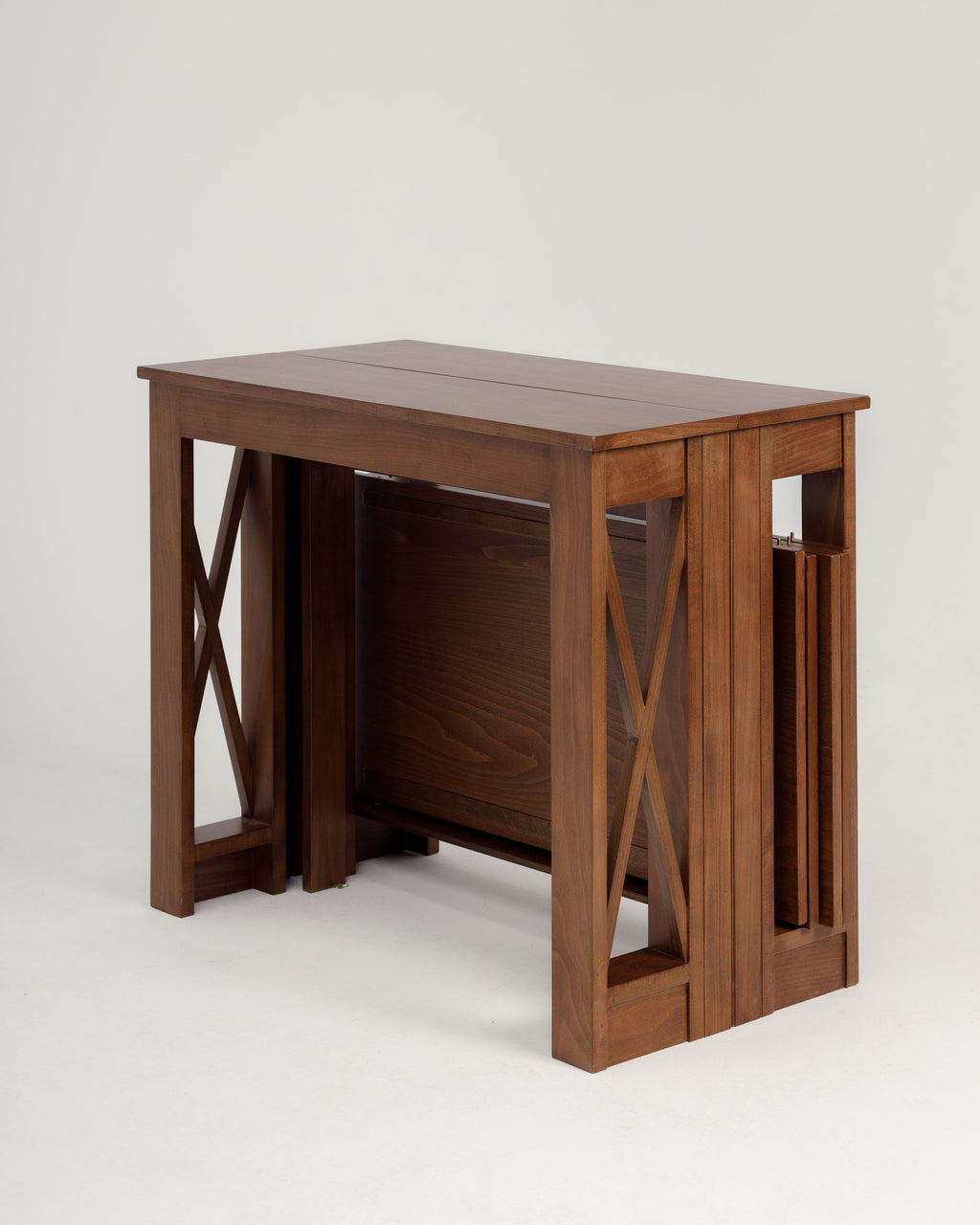 Table transformable en noyer