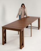 Table transformable en noyer