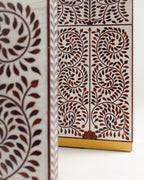 Console à incrustation florale en os