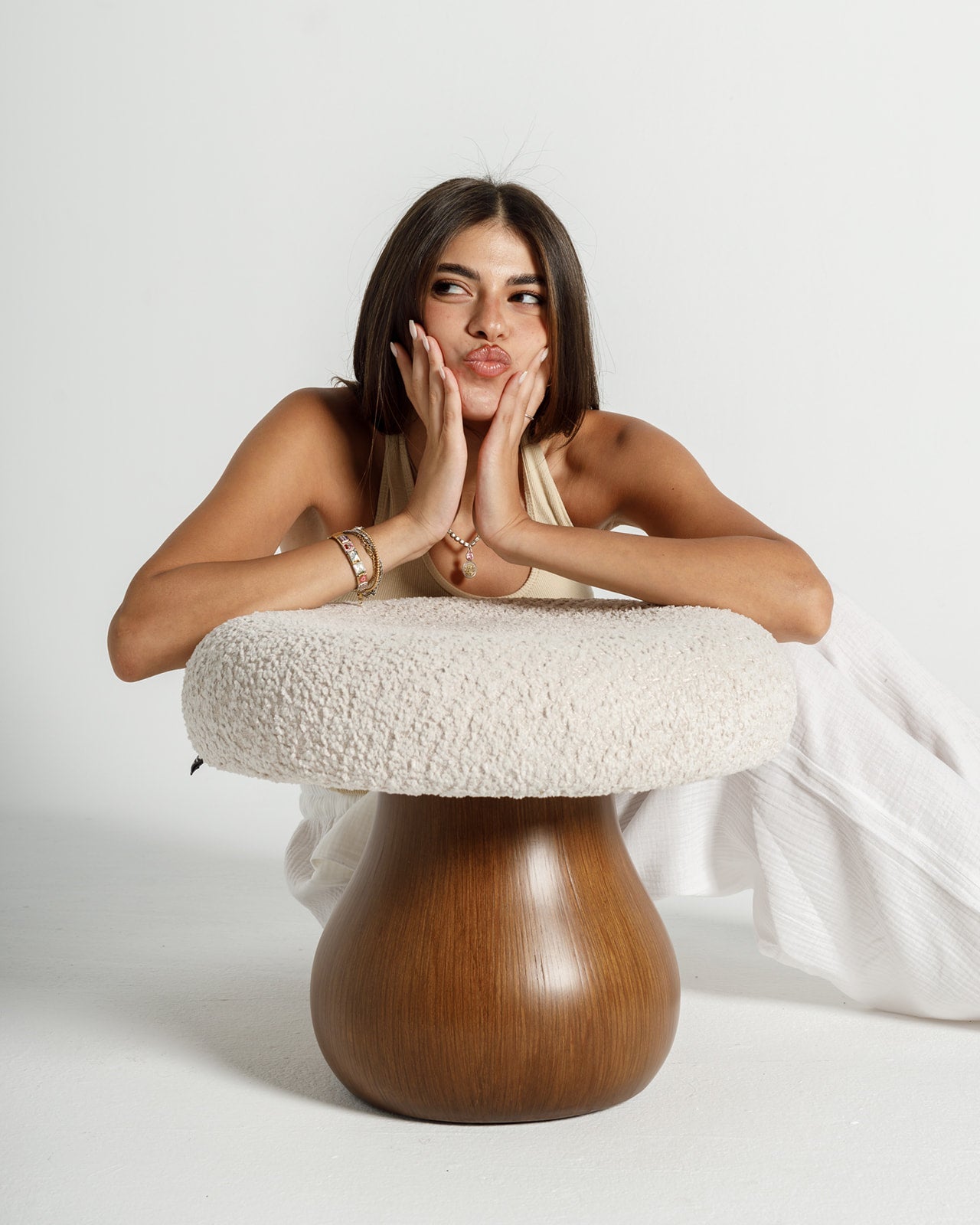 Pouf champignon beige