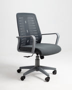 Chaise grise en maille