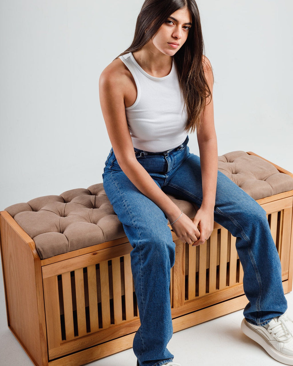 Banc de rangement à chaussures secret 