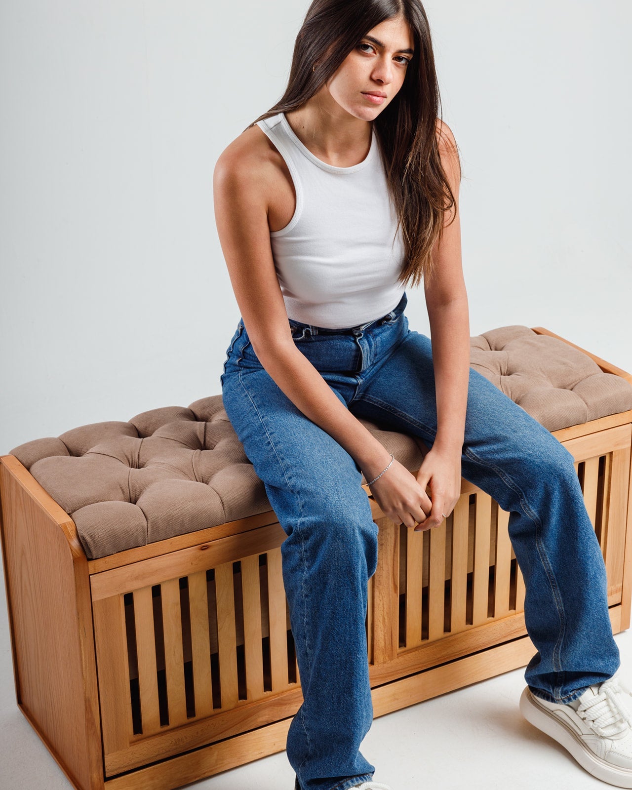 Banc de rangement à chaussures secret 