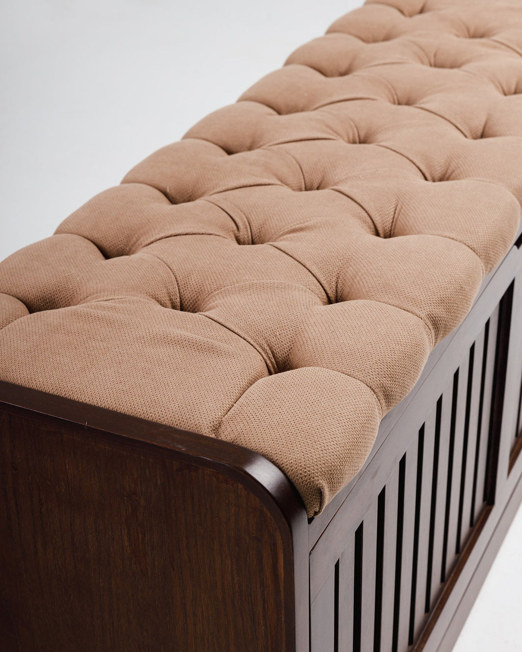 Banc de rangement à chaussures secret 