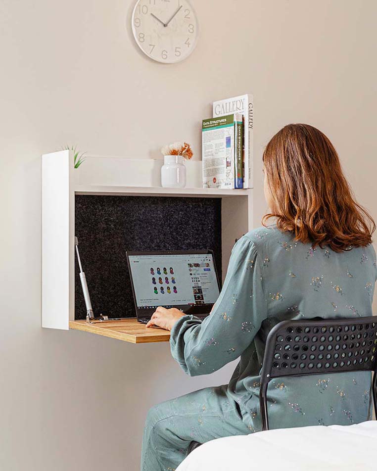 Bureau mural pliable