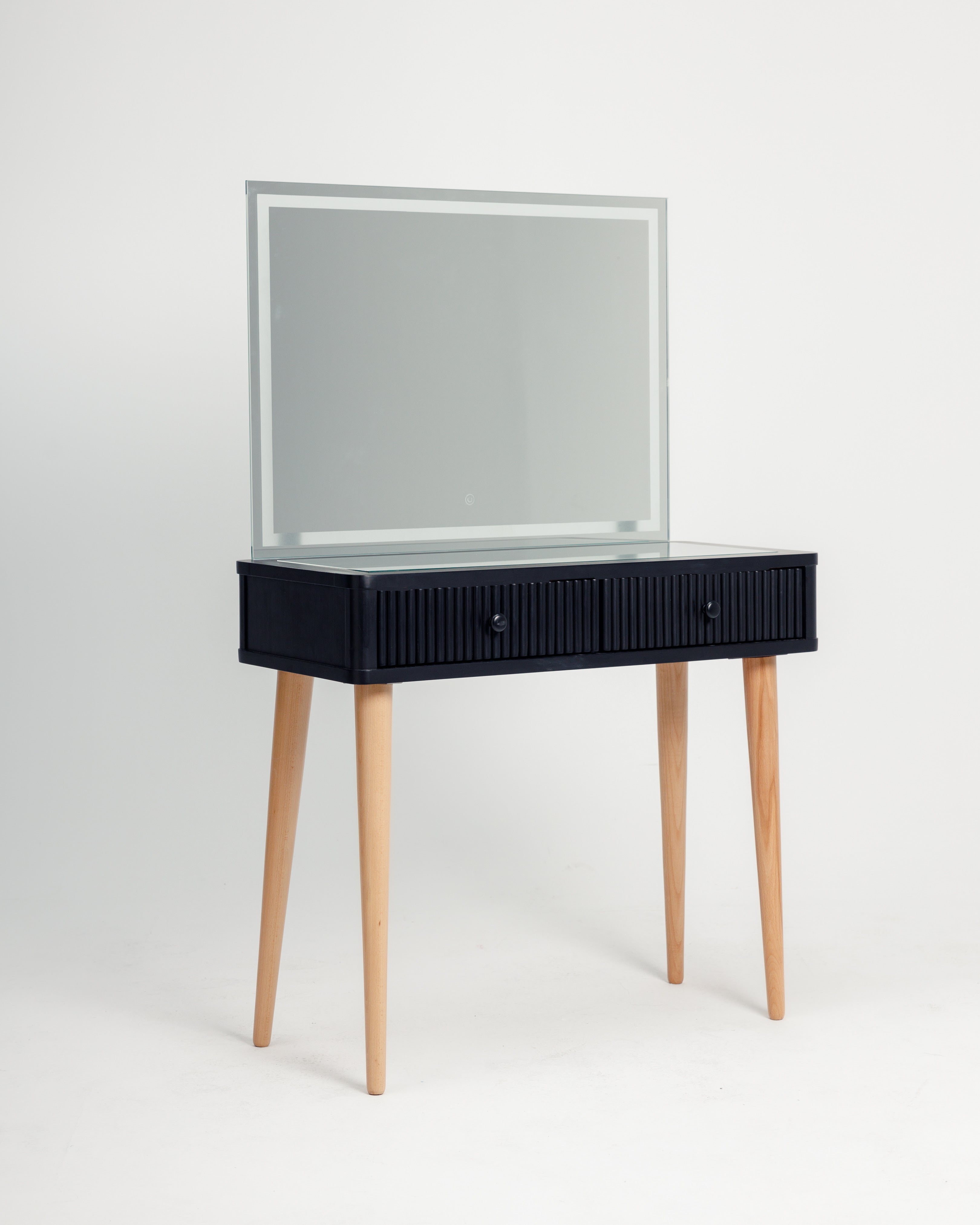 COMMODEUSE MUSE NOIRE