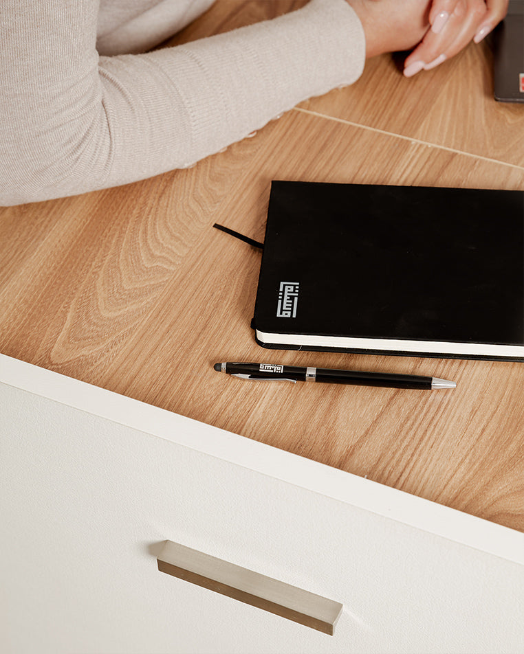 Bureau pliable ovale