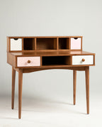 Bureau Lilia