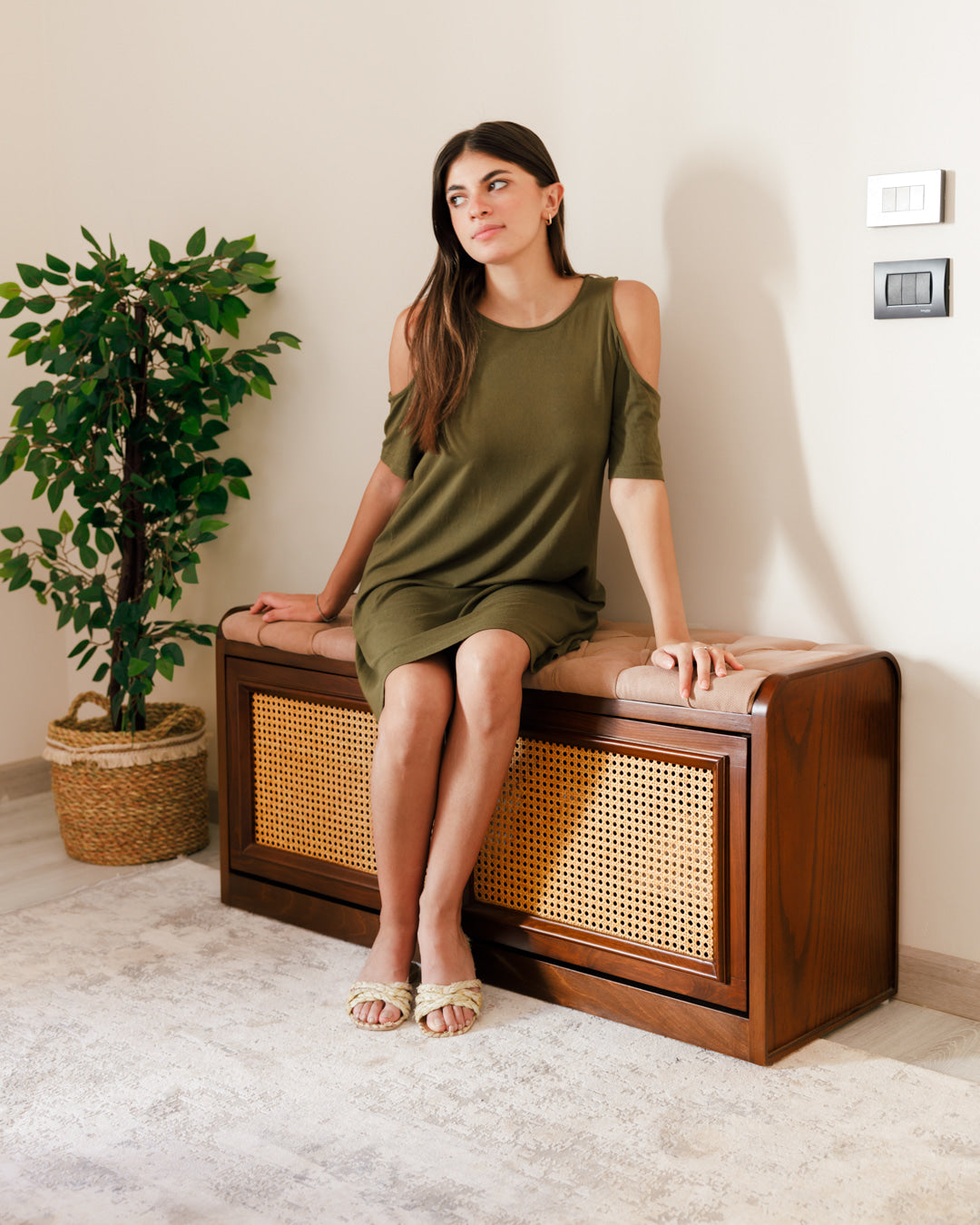 Banc de rangement à chaussures en rotin foncé