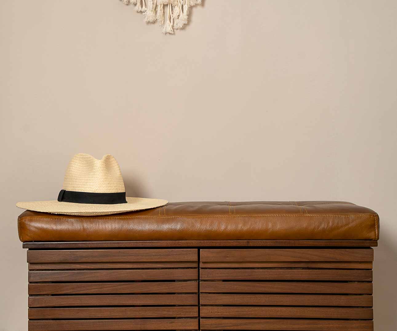 RANGEMENT À CHAUSSURES EN NOYER