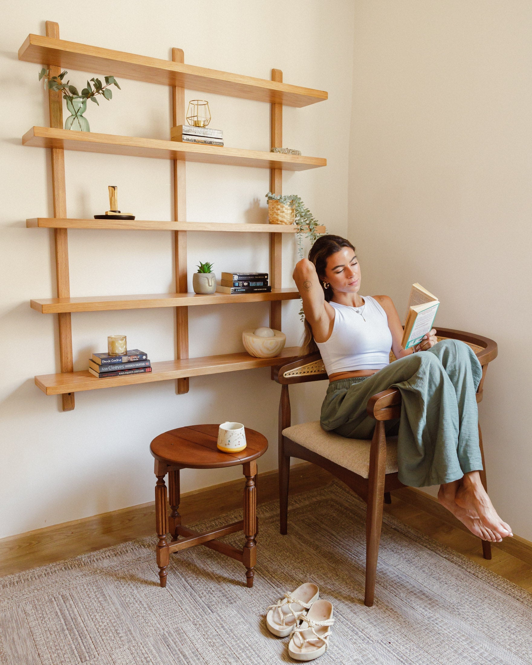 ÉTAGÈRE EN CHÊNE D'ALTITUDE