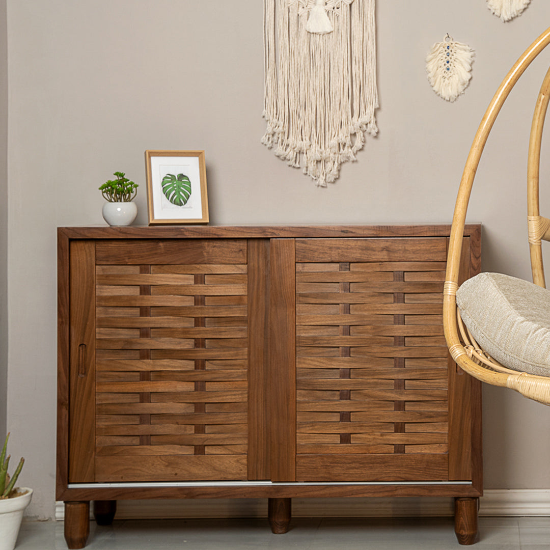 Rangement à chaussures coulissant en noyer