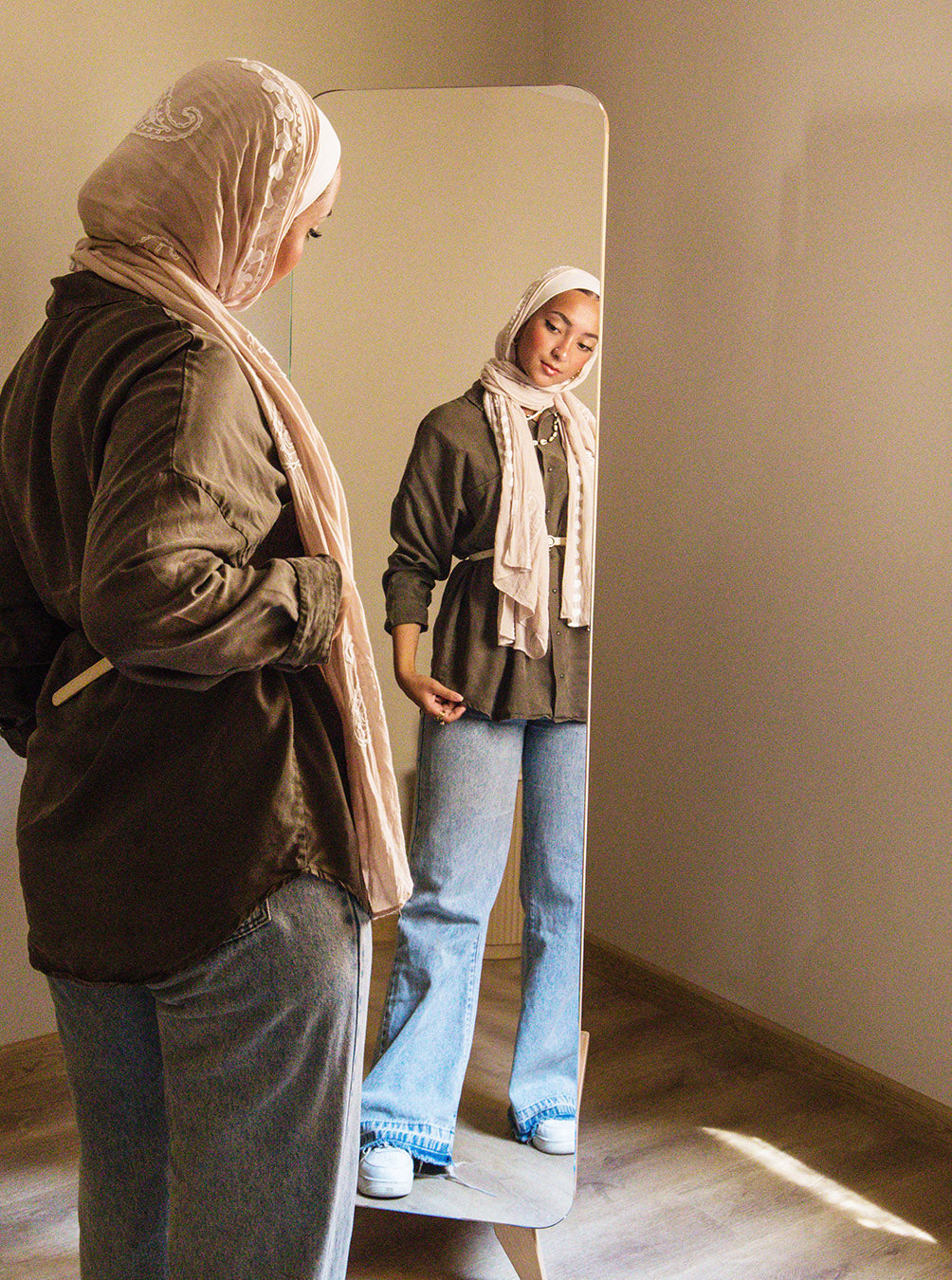 Miroir de garde-robe